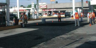 mexico-puebla-pemex-gas-station-patching-2008-003